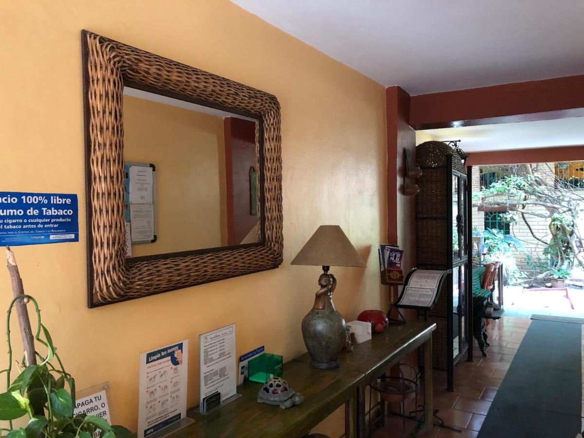 Casa Del Retono Bed & Breakfast Tlaquepaque Exterior photo
