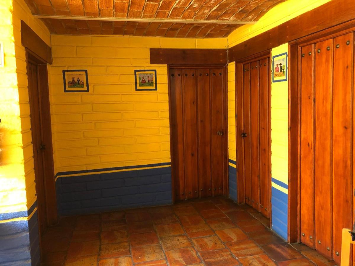 Casa Del Retono Bed & Breakfast Tlaquepaque Exterior photo