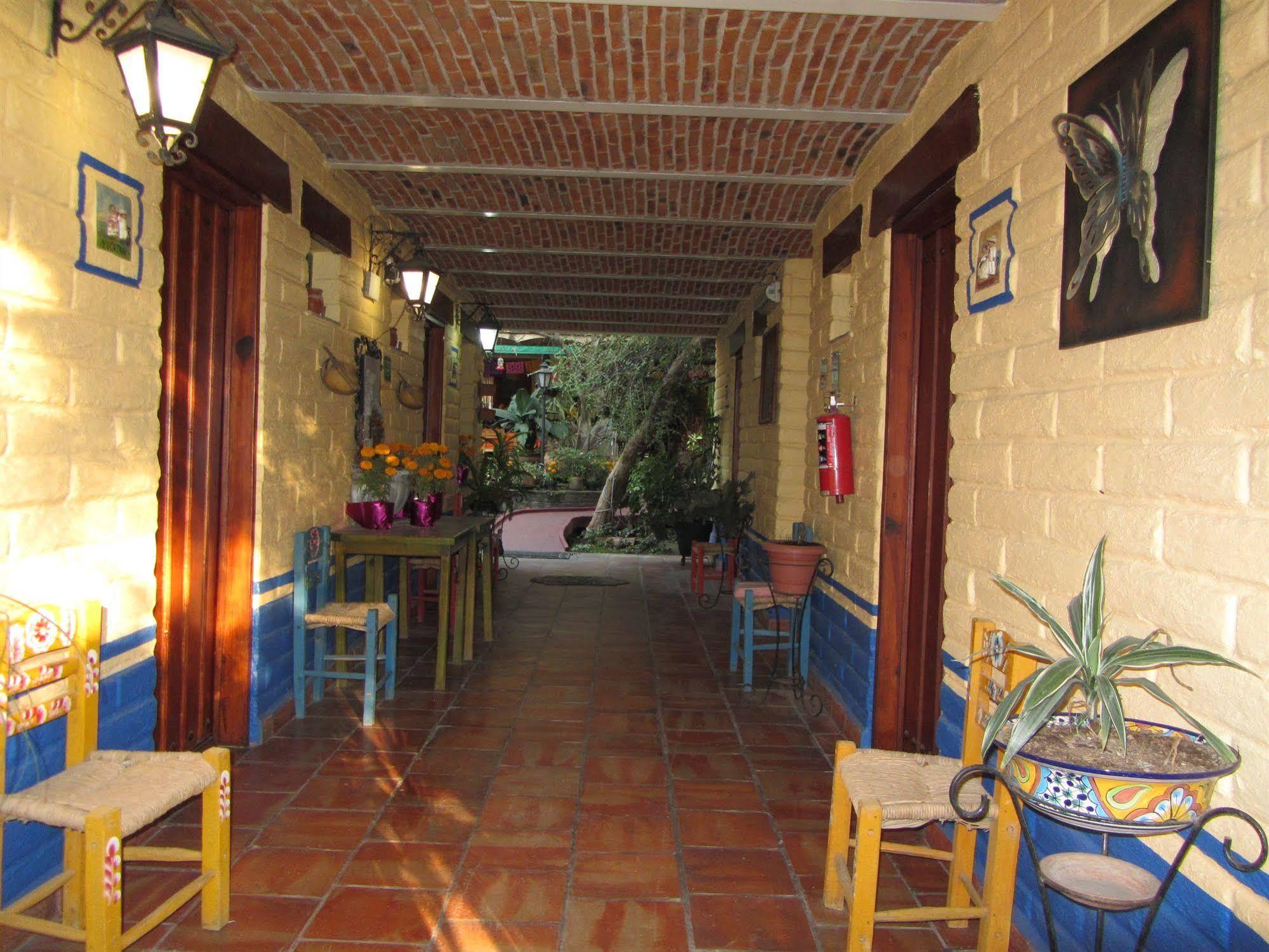Casa Del Retono Bed & Breakfast Tlaquepaque Exterior photo